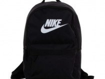Rucsac Nike nou cu eticheta