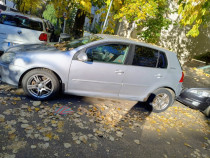Auto Volkswagen Golf 5 Goal