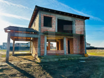 Casa la rosu, model Class, disponibila imediat in Westfield