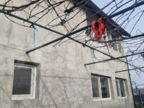 CASA VANZARE anul 2000 &mdash; Zalhanaua, Mănești MOBILATA gat