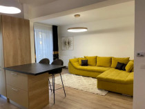 Apartament cu 2 camere, suprafata de 50 mp, boxa si loc de p