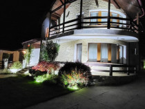 Vila de lux cu piscina, sauna si acces la lacul Casla