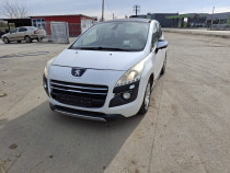 Dezmembrez Peugeot 3008 Hybrid 4x4 2.0 HDI RHC 200 cai an 2012