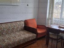Apartament 4 camere, decomandat - zona Astra