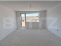 Apartament semidecomandat, bucatarie inchisa, terasa de 64 m