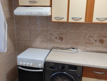 Brancoveanu stradal etaj 1 fara balcon