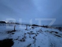 Teren intravilan, 5500 mp, utilitatile la front