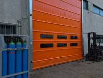 Poarta automata cu telecomanda