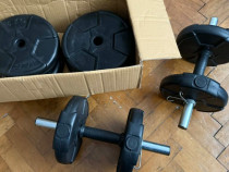 Set 2 gantere cu 4 discuri de 5 kg și 4 discuri de 2,5 kg