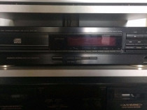 CD player marca DENON DCD-680