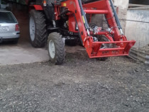 Tractor Belarus 572
