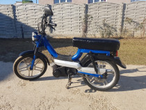Moped cu motor de 49 cc
