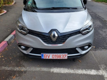 Renault Scenic 7 locuri