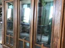 Usi , ferestre din lemn stratificat,si din profile Pvc Rehau si Gealan