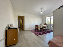 Apartament cu 3 camere la etaj intermediar, in zona Big Manastur!