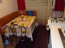 Apartament cu 3 camere Deva, zona Dacia (Romanilor), etaj 3, mobilat
