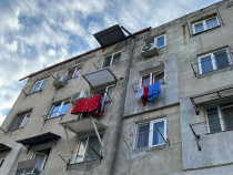 Garsoniera str Alunisului etajul 4 din 4