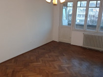 Apartament cu 3 camere decomandat in Deva, zona Balcescu, 70 mp