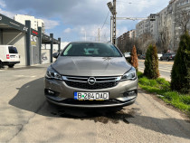 Opel Astra K stare impecabila