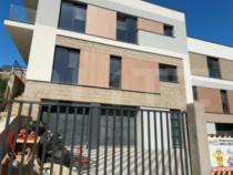 Duplex semifinisat de vanzare, Tauti