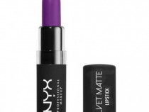 Ruj de buze mat, NYX, Velvet Matte, 09 Violet Voltage, 4 g