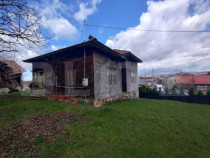 Casa 80mp, teren 7500mp , intravilan, zona Valea Bargaului