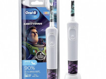 Oral-B Periuta Vitality D100 Disney Buzz L'Éclair - Pixar