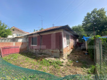 Casă tip duplex renovabilă in zona centrală Iasi