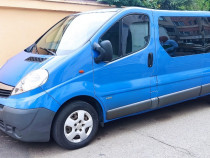 Opel vivaro lung 2.0 8+1