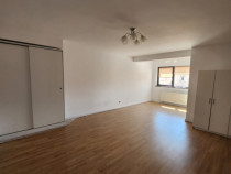 Apartament 2 camere Calea Calarasilor bloc nou