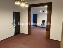 Apartament SPATIOS 4 CAMERE-VICTORIEI