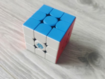 Cub Rubik Gan profesionist