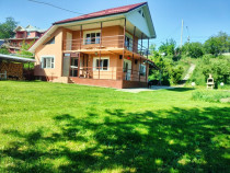 Casa 145 mp utili și teren 1453 mp in Piatra Neamț