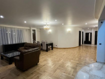 Apartament 3 camere, 2 băi, zona ultracentrala