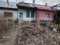 Casa zonă centrală Dej,curte comună, 31mp