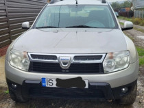 Dacia Duster Gri