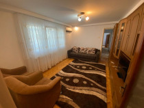 Închiriez apartament cu 3 camere