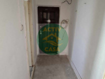 Apartament 2camere, zona Roman Voda