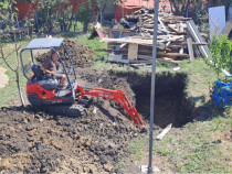 Inchiriez miniexcavator