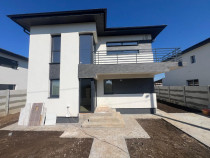 Vila in ansamblu rezidential 5 camere //3 bai..