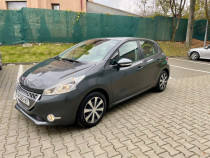 Peugeot 208. AUTOMATĂ MOTOR 1,4 HDI. An Fabricatie 2013