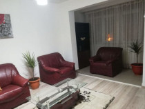 Apartament cu 3 camere, decomandat, et. 1 - Piata Centrala