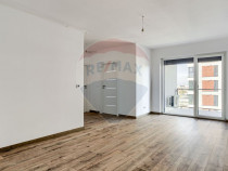 Apartament de vânzare cu 3 camere la Adora Park