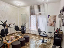 Casa cu 4 camere, , centrală proprie ,zona Parneava