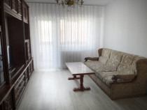 Închiriez apartament 3 camere ultracentral