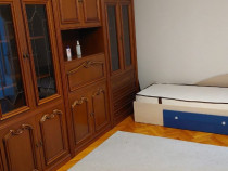 Inchiriez apartament 3 camere zona Torontalului