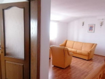 Apartament cu 4 camere decomandate - Zona Obcini