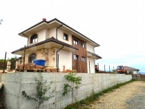 Casa deosebita Dezmir, zona Closca, 150 mp