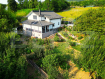 Casa 5 camere in Barnova, 150 mp utili si 1000 mp teren