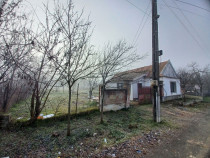 Casă și teren, 1.000 mp, Ciulești. 19.900 E. Comision 0